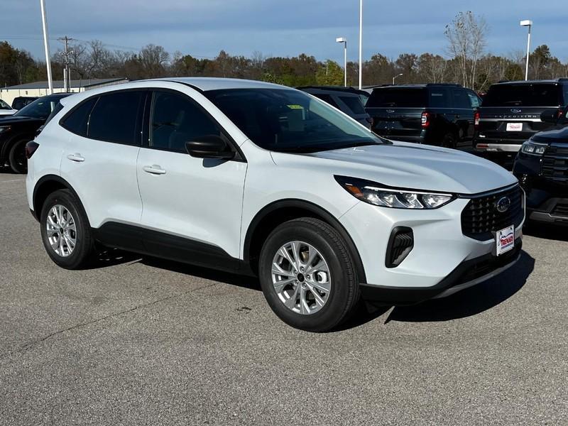 new 2025 Ford Escape car, priced at $31,434