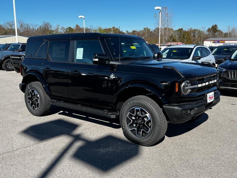 new 2024 Ford Bronco car, priced at $50,483