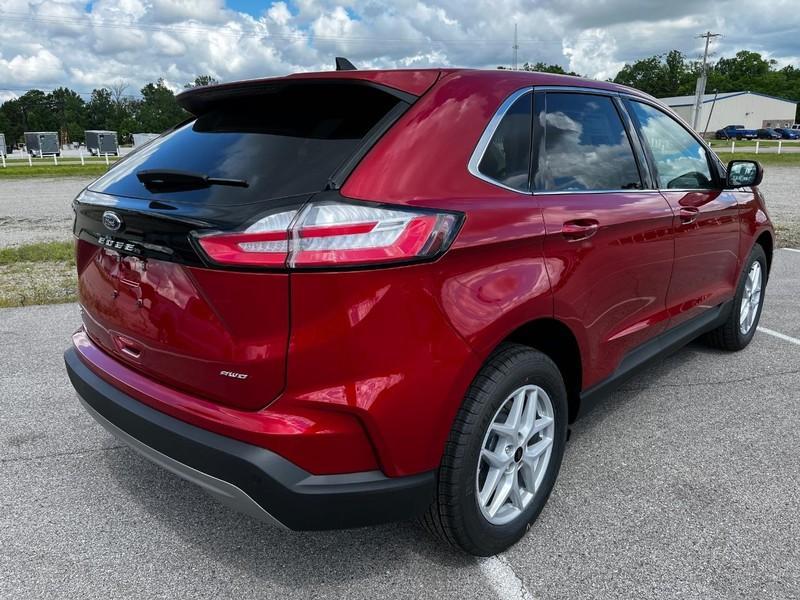 new 2024 Ford Edge car, priced at $42,209
