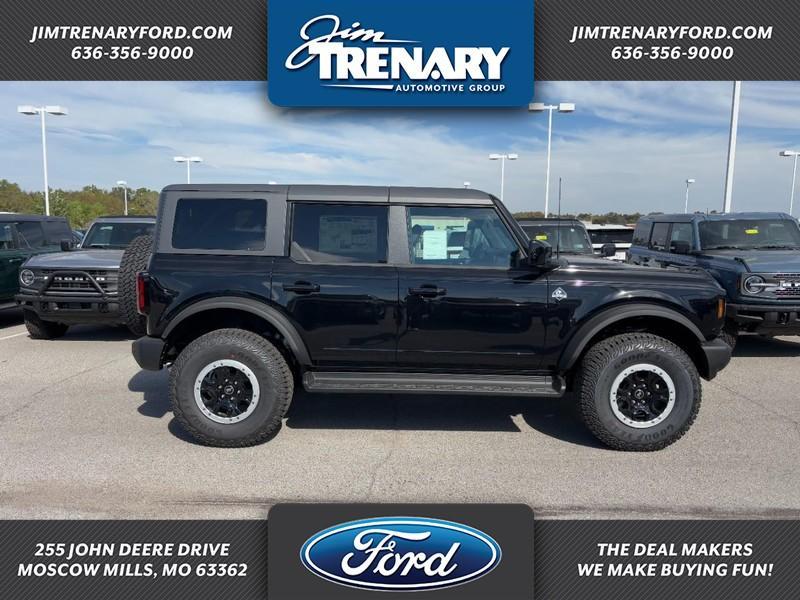 new 2025 Ford Bronco car, priced at $55,153