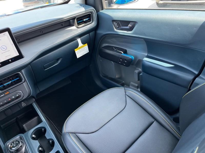 new 2025 Ford Maverick car, priced at $36,068