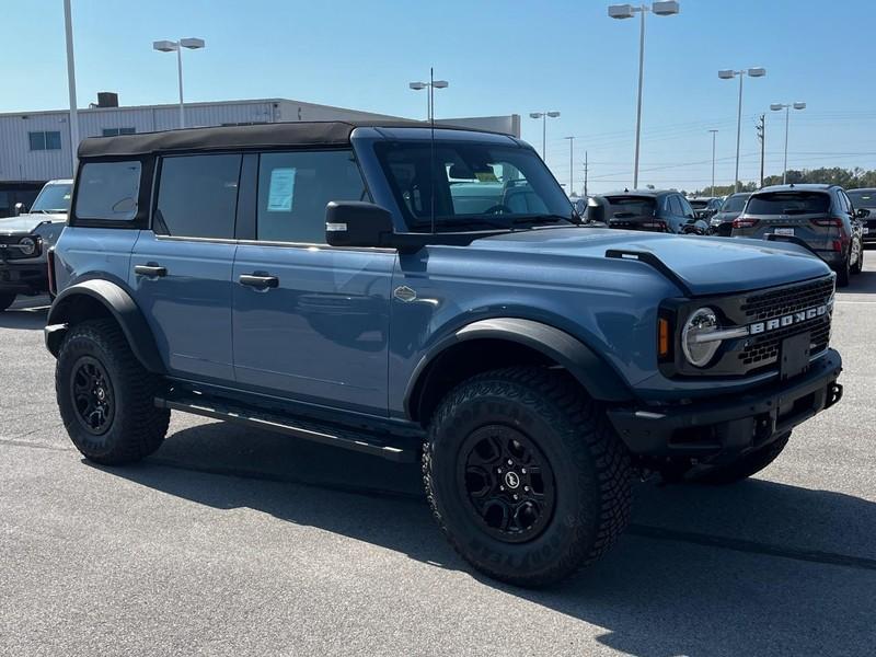 new 2024 Ford Bronco car, priced at $59,456