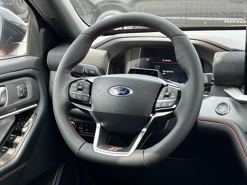 new 2025 Ford Explorer car, priced at $58,747