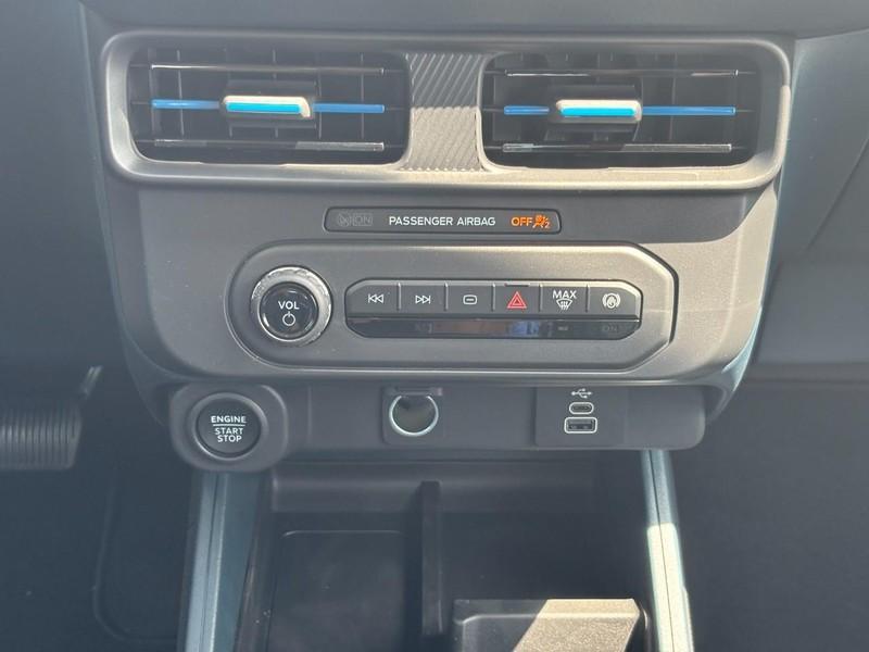 new 2025 Ford Maverick car, priced at $35,975