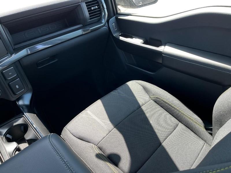 new 2025 Ford F-150 car, priced at $48,643