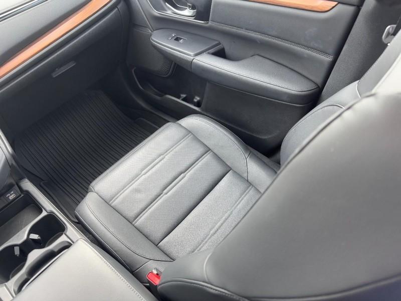 used 2020 Honda CR-V car, priced at $27,595
