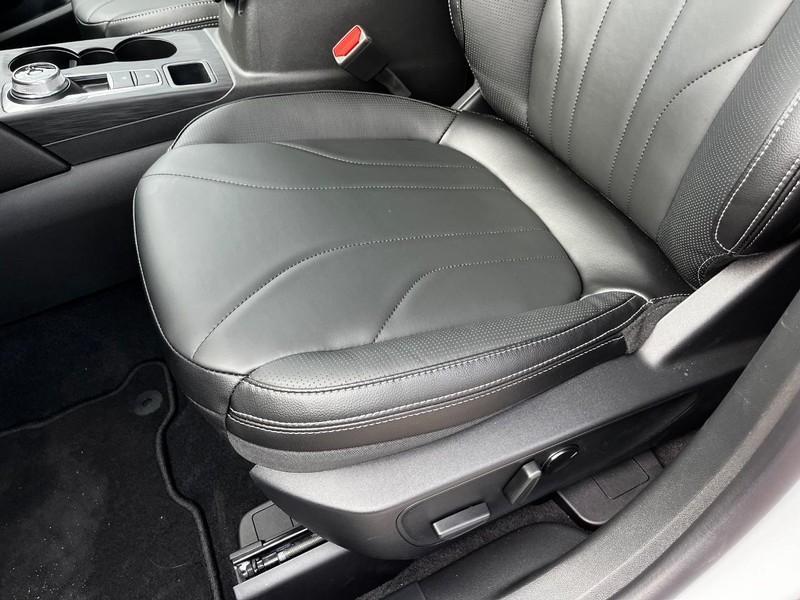 new 2025 Ford Escape car, priced at $43,226