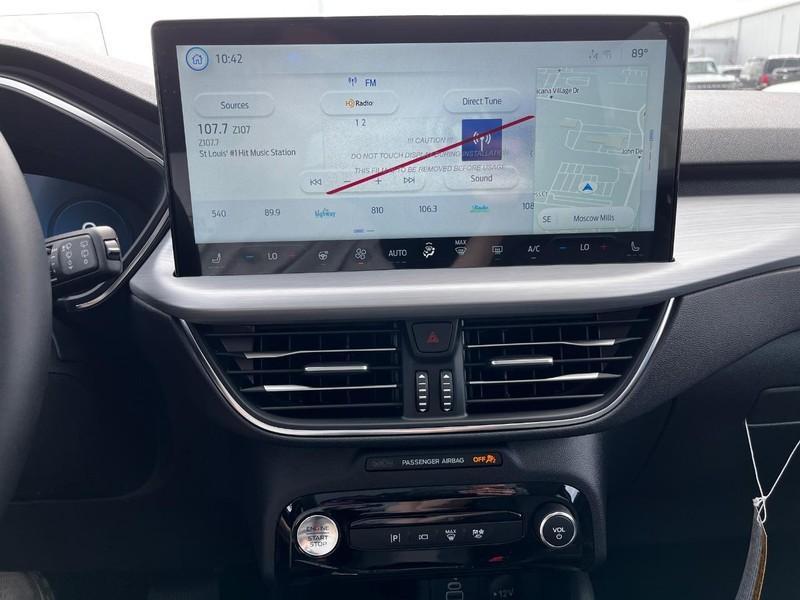 new 2025 Ford Escape car, priced at $43,226