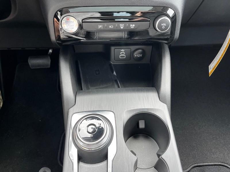 new 2025 Ford Escape car, priced at $43,226