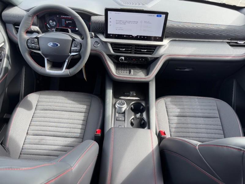 new 2025 Ford Explorer car, priced at $50,739