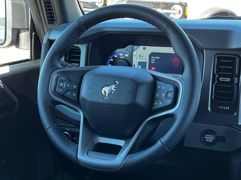 new 2024 Ford Bronco car, priced at $44,548