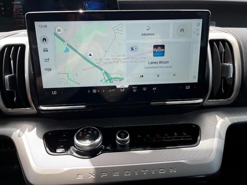 new 2025 Ford Expedition car, priced at $65,143