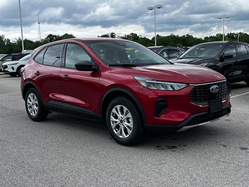 new 2025 Ford Escape car, priced at $30,883