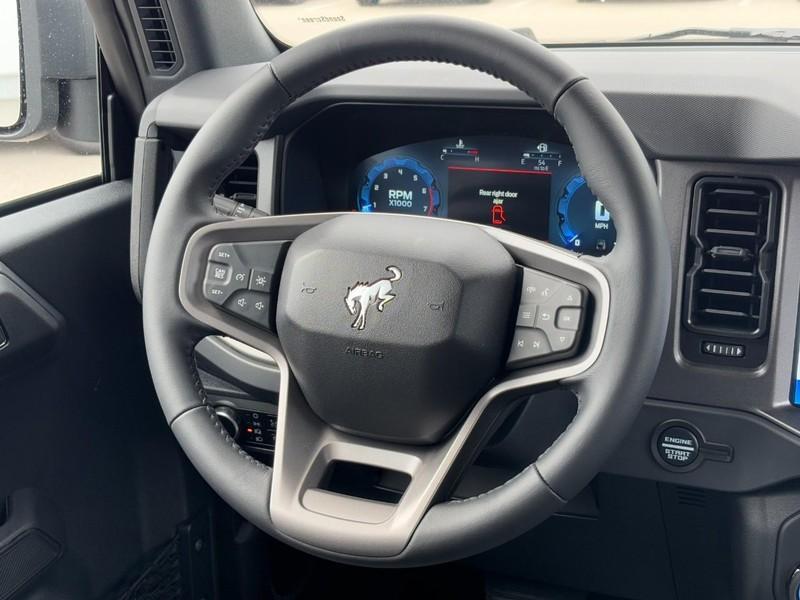 new 2025 Ford Bronco car, priced at $43,568