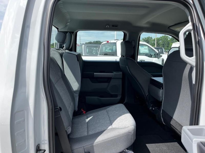 new 2025 Ford F-250 car, priced at $64,946