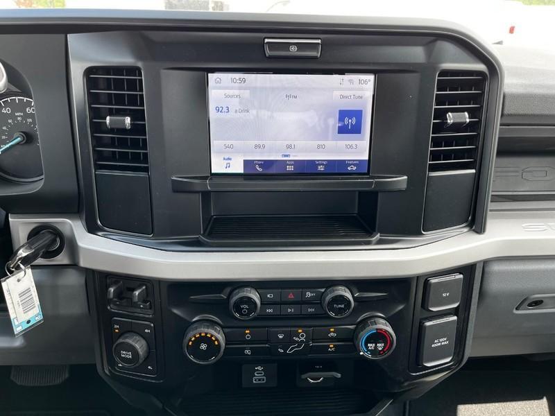 new 2025 Ford F-250 car, priced at $64,946