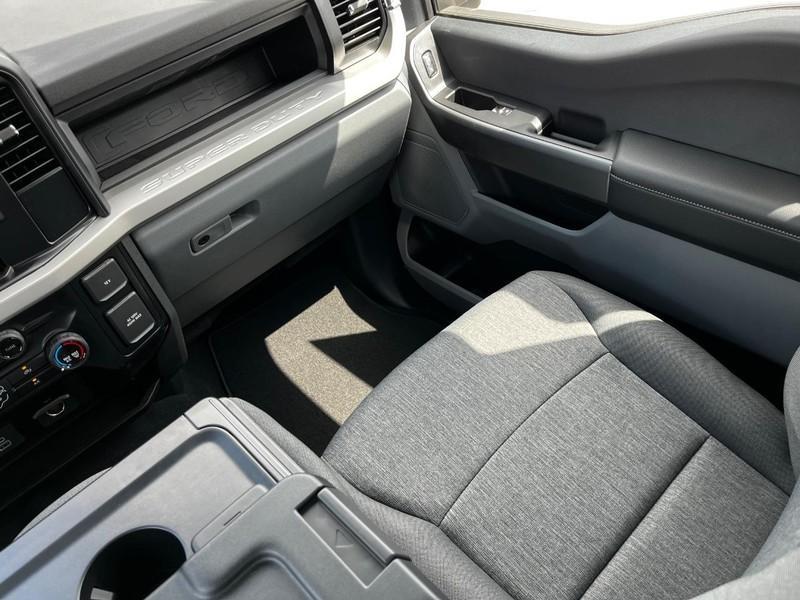 new 2025 Ford F-250 car, priced at $64,946