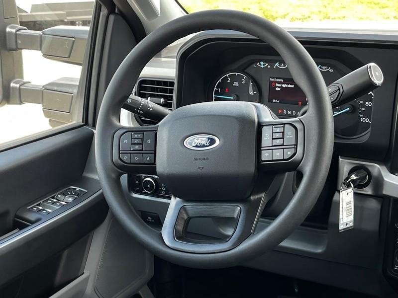 new 2025 Ford F-250 car, priced at $64,946