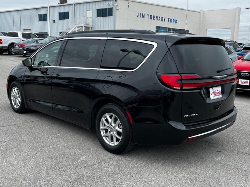 used 2022 Chrysler Pacifica car, priced at $23,795