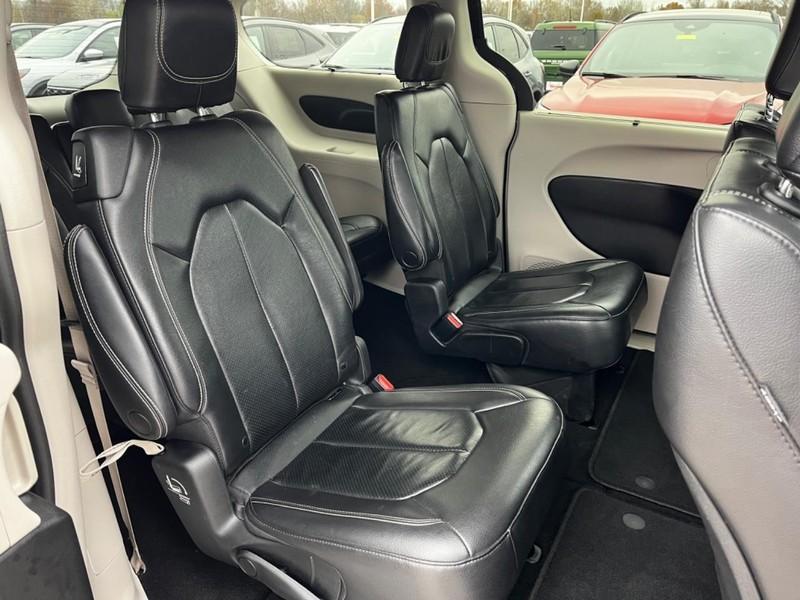 used 2022 Chrysler Pacifica car, priced at $23,795