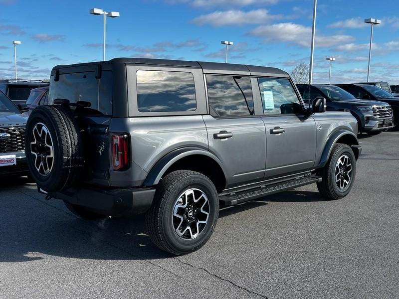 new 2024 Ford Bronco car, priced at $48,547