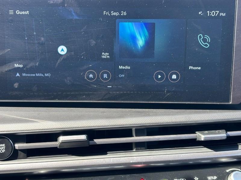 used 2024 Hyundai Santa Fe car, priced at $31,395