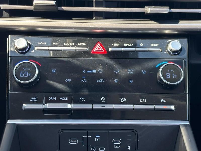 used 2024 Hyundai Santa Fe car, priced at $31,395