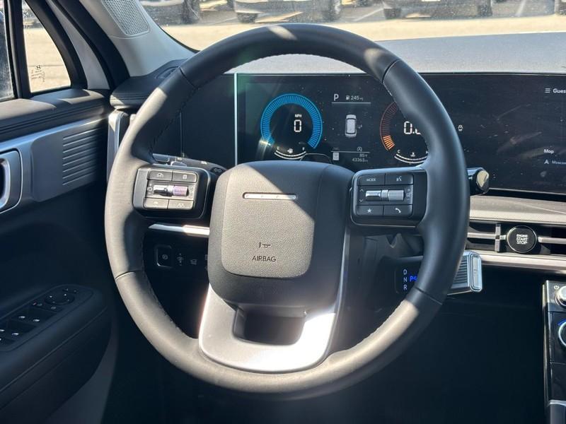 used 2024 Hyundai Santa Fe car, priced at $31,395