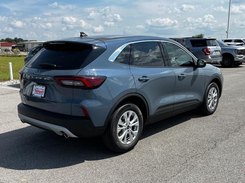 new 2024 Ford Escape car, priced at $28,315