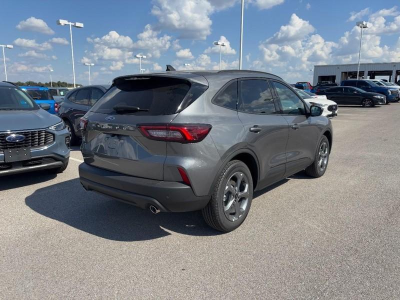 new 2026 Ford Escape car, priced at $33,166