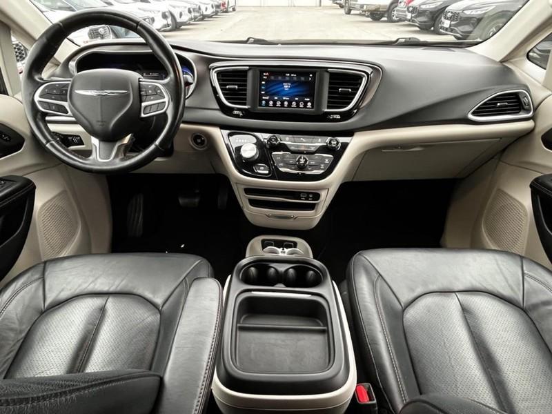 used 2020 Chrysler Pacifica car, priced at $20,795