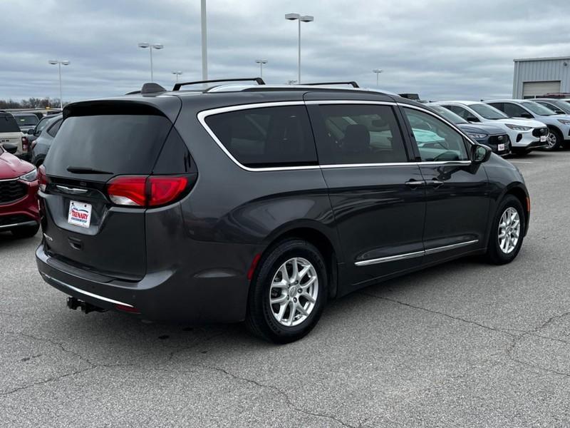 used 2020 Chrysler Pacifica car, priced at $20,795