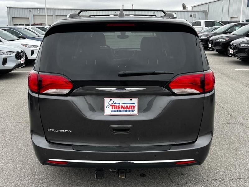 used 2020 Chrysler Pacifica car, priced at $20,795