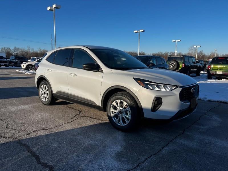 new 2025 Ford Escape car, priced at $31,011