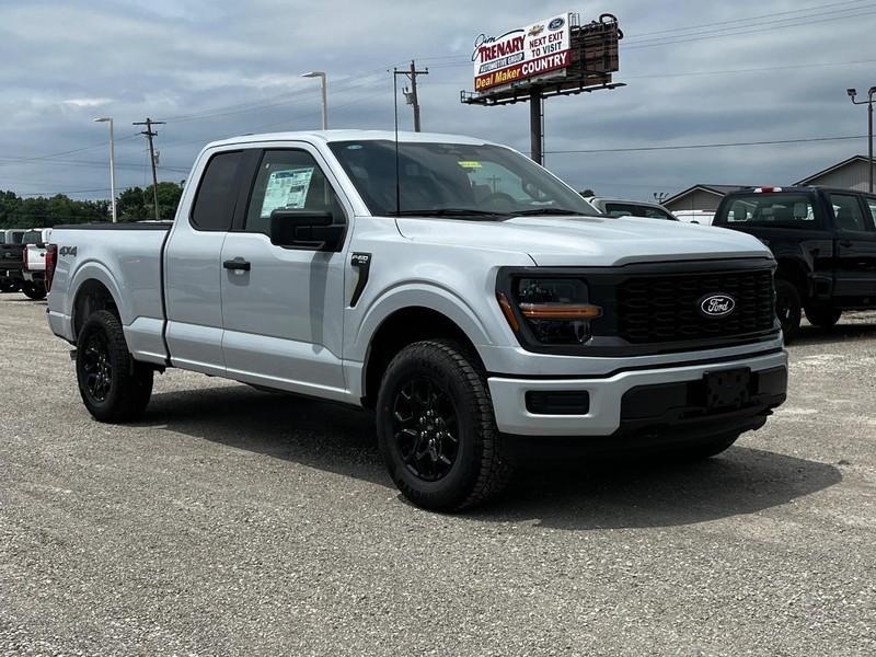 new 2025 Ford F-150 car, priced at $43,759
