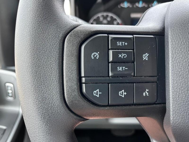 new 2025 Ford F-350 car, priced at $59,625