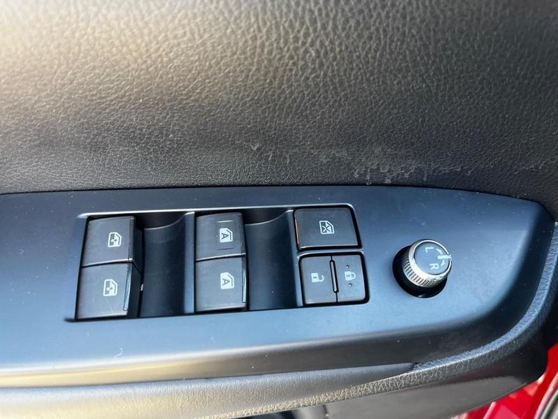 used 2019 Toyota Highlander car, priced at $22,795