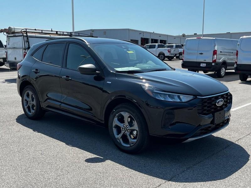 new 2024 Ford Escape car, priced at $30,648