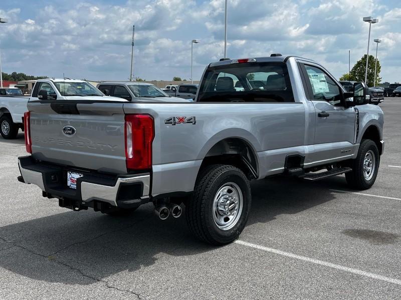 new 2024 Ford F-350 car, priced at $54,301