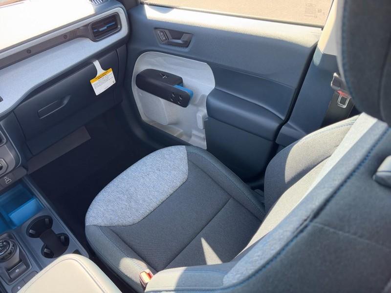 new 2025 Ford Maverick car, priced at $32,525