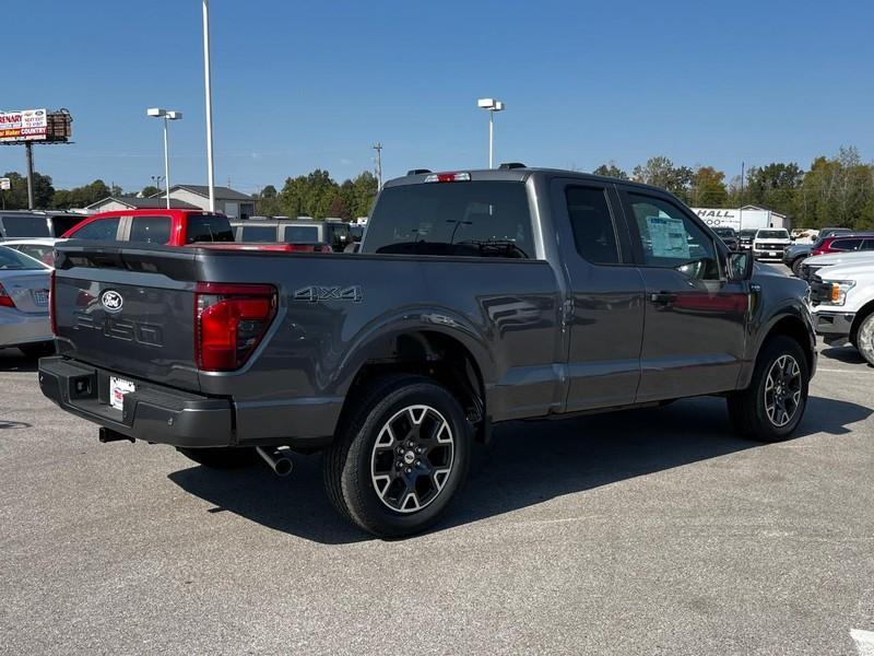 new 2024 Ford F-150 car, priced at $40,871