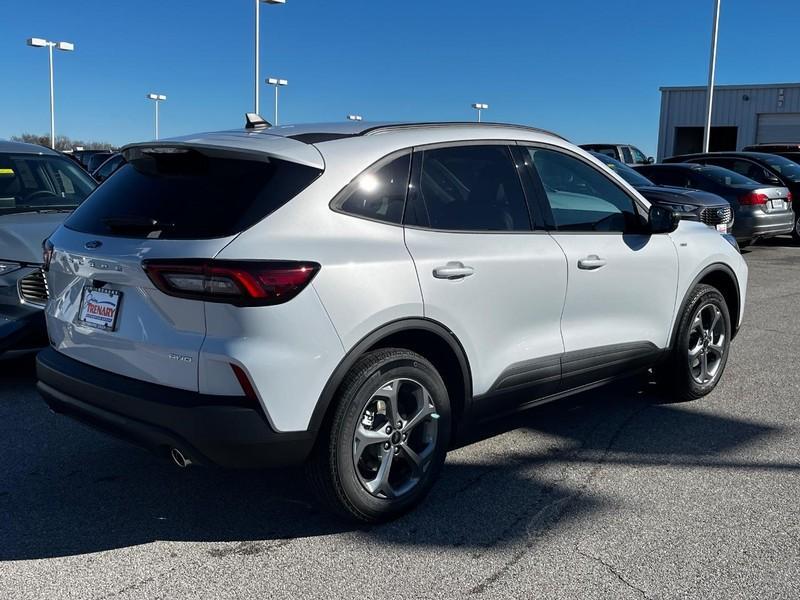 new 2025 Ford Escape car, priced at $32,538