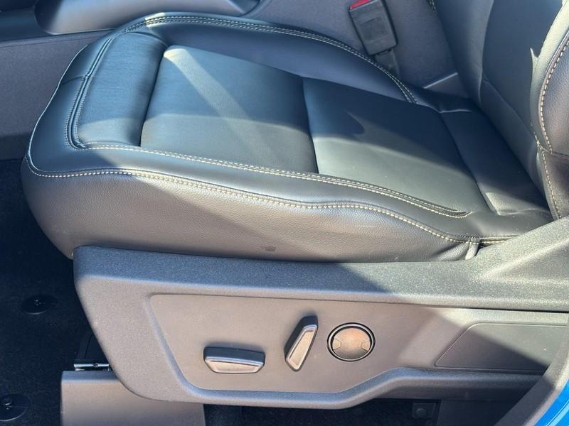 new 2025 Ford Bronco car, priced at $60,432