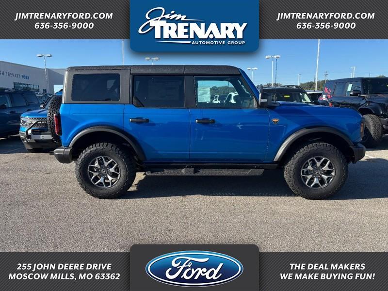 new 2025 Ford Bronco car, priced at $62,932