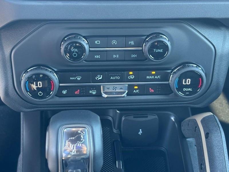 new 2025 Ford Bronco car, priced at $60,432