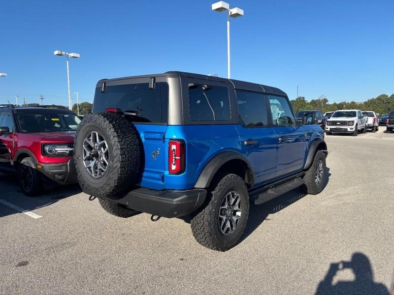 new 2025 Ford Bronco car, priced at $60,432