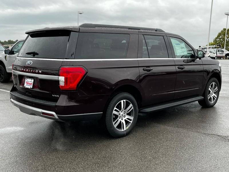 new 2024 Ford Expedition Max car, priced at $67,943