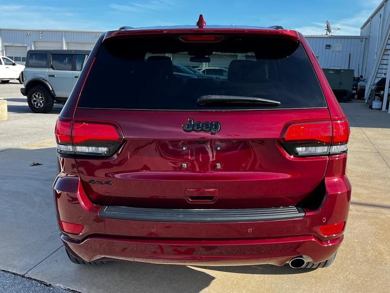 used 2021 Jeep Grand Cherokee car, priced at $30,595