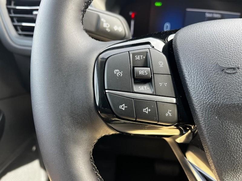 new 2025 Ford Escape car, priced at $32,148