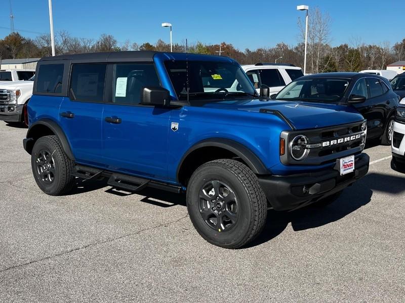 new 2024 Ford Bronco car, priced at $44,083